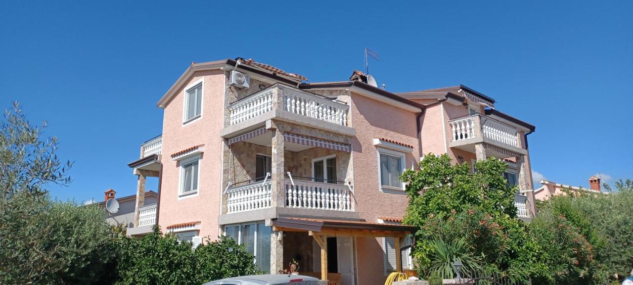 Apartments Vesna Nova Vas  外观 照片